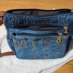 ショルダーバック の画像