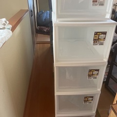 収納ボックスの画像