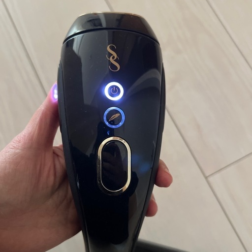 プラソニエ　スムーズスキンGOLD 脱毛器　光脱毛　家庭用脱毛器