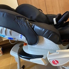 アプリカ　チャイルドシートの画像