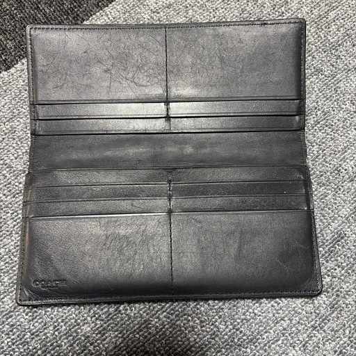 COACH  二つ折り本革レザー長財布