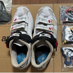 ロードバイク シューズ SIDI(シディ) GENIUS 7 WHT/WHT 43/26.5cm相当 靴底カーボンの画像