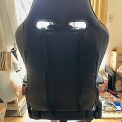 ゲーミングチェアの画像