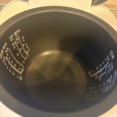 TOSHIBA 炊飯器 RC-10E6VR 美品 1年程使用 の画像