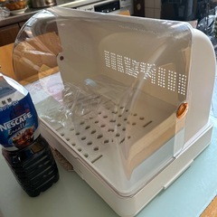 食器保管の画像