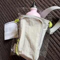 新品【SUKALA】マルチショルダークーラーバッグ　LAVA 🌸の画像