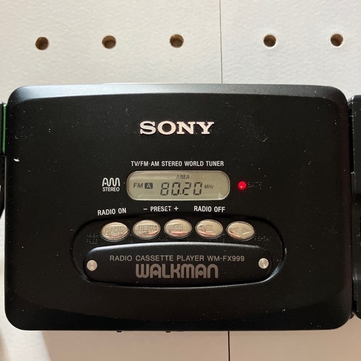 昭和レトロSONYカセットウォークマンWM-FX999ラジオのみ確認済み‼️現状品