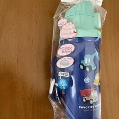 水筒　乗り物　600mlの画像