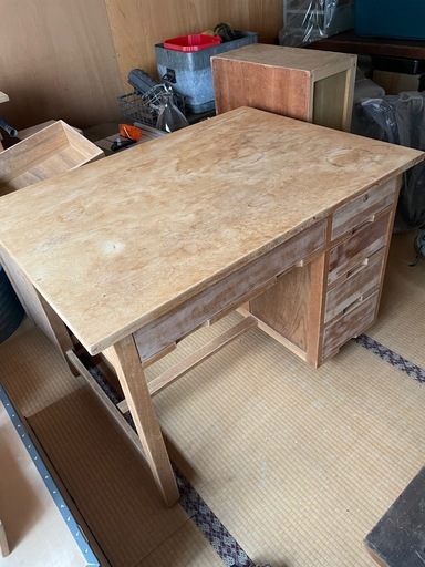 【古道具】木製デスク 片袖タイプ / レトロな風合いの作業机