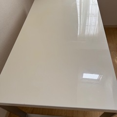 NITORIニトリ オフィスデスク、ダイニングテーブル 白　表面ウレタン樹脂涂裝の画像