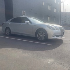 クラウンマジェスタ2.5ハイブリッド4WDの画像