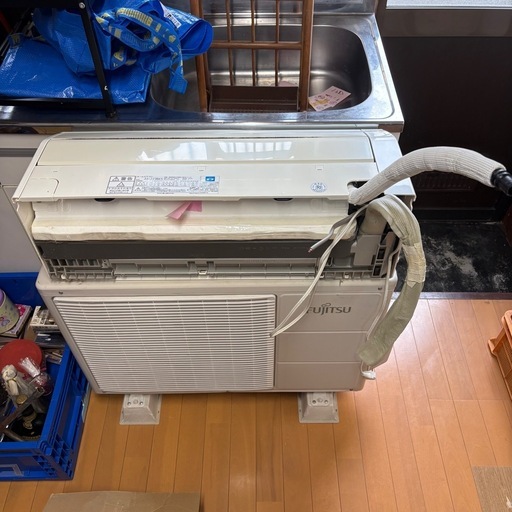 富士通 エアコン AS-223BKS 室内機＋室外機セット 2013年製 現状品 ガス不明 取り外し品