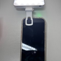 新品 スマホ用LEDライト D6 撮影用 付属品完備の画像