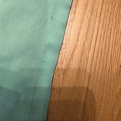 カーテン２枚　グリーン色の画像