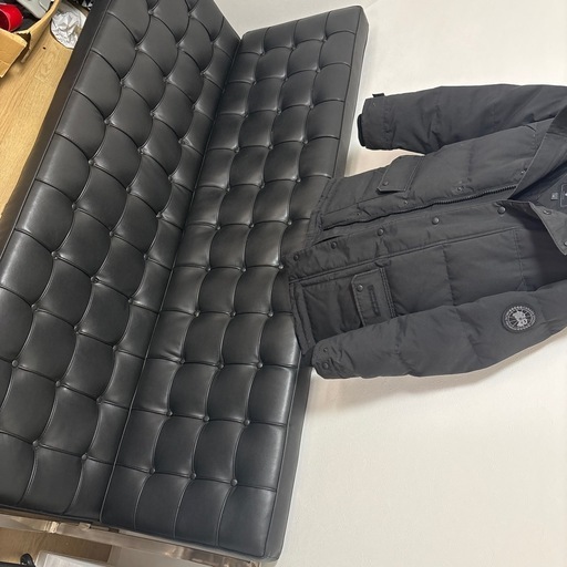 本日のみ　バルセロナチェア　　3〜4人