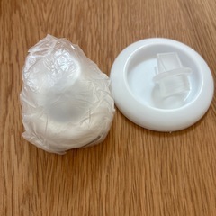 izxi イツクシ　電動搾乳機の画像