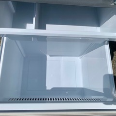 ノンフロン冷凍冷蔵庫　アクア　143L   20年製の画像