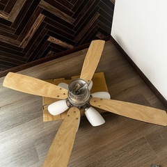 【美品】 木目シーリングファン　リモコン付きの画像