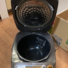 （お取引き決定しました)炊飯器の画像