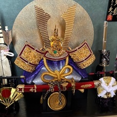 久月　鎧兜飾りの画像