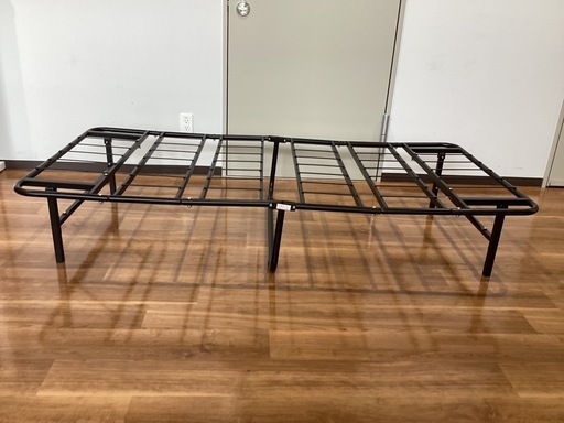 折りたたみパイプベッド【町田市再生家具】260020