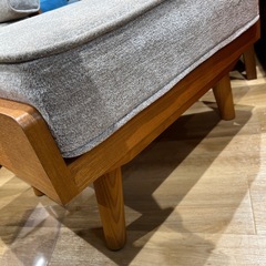 【トレファク神戸南店】unico 2人掛けソファーオットマン付きです‼︎【取りに来られる方限定】の画像