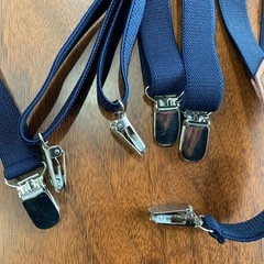 【新品同様】子供用　蝶ネクタイとサスペンダーの画像