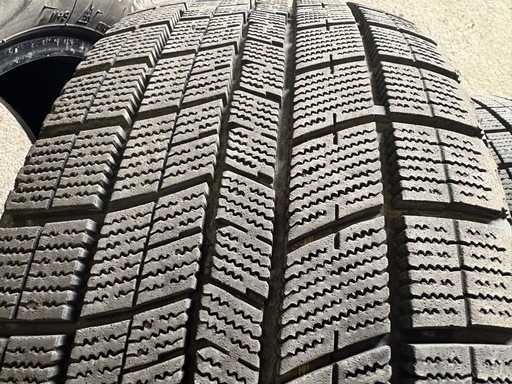 ナンカン冬タイヤ中古 225/55R18 4本 エルグランドエクストレイルアルファードレクサスなどに 溝あり格安