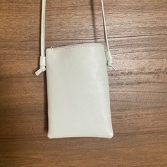 スマホショルダーバッグの画像