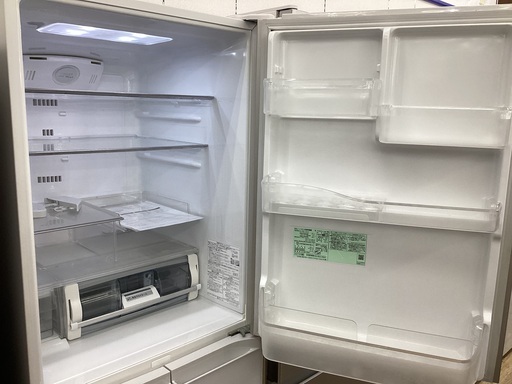 HITACHI製5ドア冷蔵庫が入荷しました！
