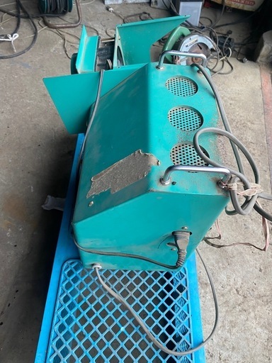 青森 フタバ ニンニク高速仕上機 NS-BH にんにく乾燥球根仕上機 電動式 にんにく 大蒜 ニンニク おしり側 研磨機 