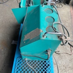 青森 フタバ ニンニク高速仕上機 NS-BH にんにく乾燥球根仕上機 電動式 にんにく 大蒜 ニンニク おしり側 研磨機 の画像