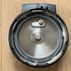 【4/4午前まで】電気圧力鍋(KPC-MA２-B) 2.2L アイリスオーヤマの画像