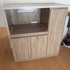 lowyaキッチンカウンター[幅83]コンセント付きの画像