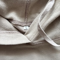 フード付きスエットパーカー　Lサイズの画像