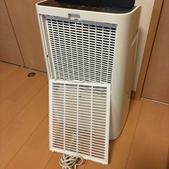 シャープ　プラズマクラスター除湿機の画像