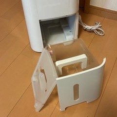 シャープ　プラズマクラスター除湿機の画像