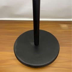 【美品】ポールハンガー ブラック 北欧風 スリム コートハンガー スチール製の画像