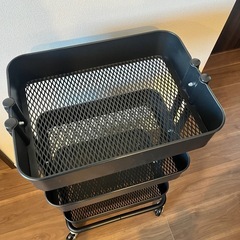 IKEA　RÅSKOG ロースコグ ワゴン ブラックの画像