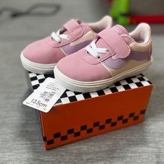 バンズ ベビーシューズの画像