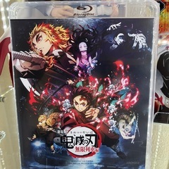 《最終値下》人気漫画2冊＋Blu-rayの画像