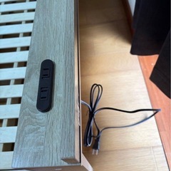 シングルベッド ＋マットレス付 棚 コンセント付 ブラウン(自社便は10km以内無料、それ以降1km150円になります！)「住所:茨城県古河市です。の画像