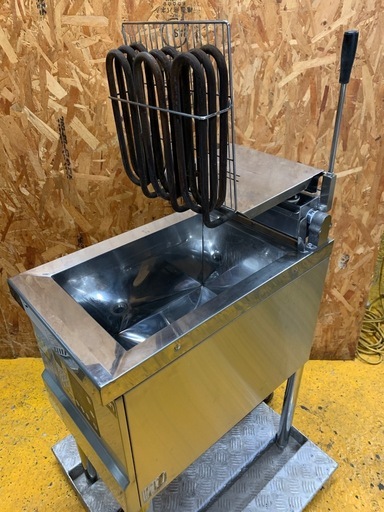 a(7898) マルゼン 1槽電気フライヤー MEF-13FE 2019年 3相200V 油缶 フライヤー欠品 W350D600H900 直接引き取りも歓迎 大阪