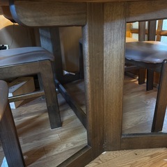 食卓　　綺麗に使ってますの画像