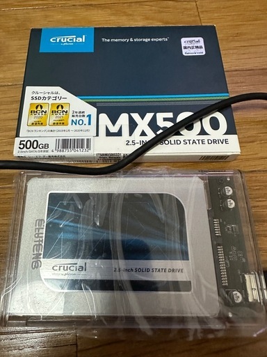 Crucial SSD 500GBと外付け用ケース