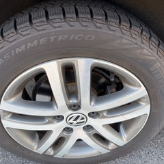 フォルクスワーゲンゴルフ　スタッドレスタイヤ　16インチの画像
