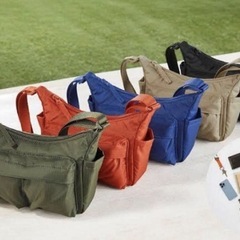 UNIQLO マルチミニショルダーバック ユニクロショルダーバックの画像