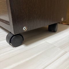 【キャスター付き】木製ブックシェルフ・マルチラック（幅76cm）大阪市福島区の画像