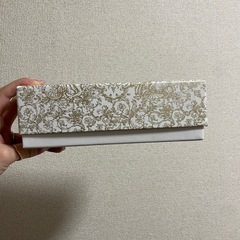 ディオールの箱の画像