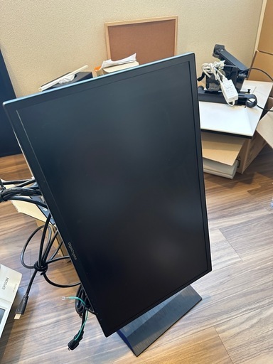 美品　ゲーミングモニター　23インチ　gigacrysta